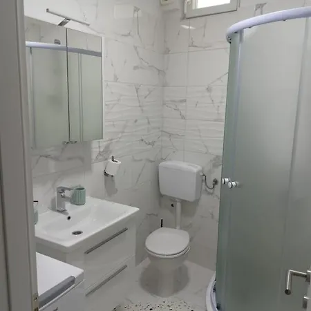 Apartment Studio Apartman Maria *