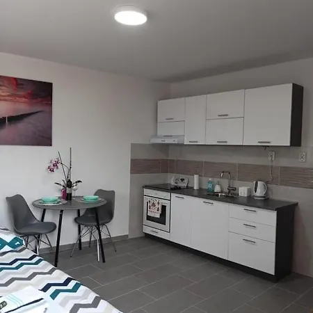 Studio Apartman Maria Apartment